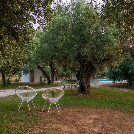 Armandiola Apartment *